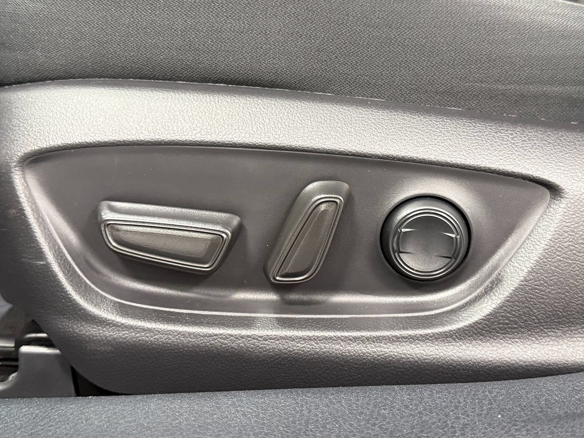 Used 2022 Toyota Camry LE FWD image 24