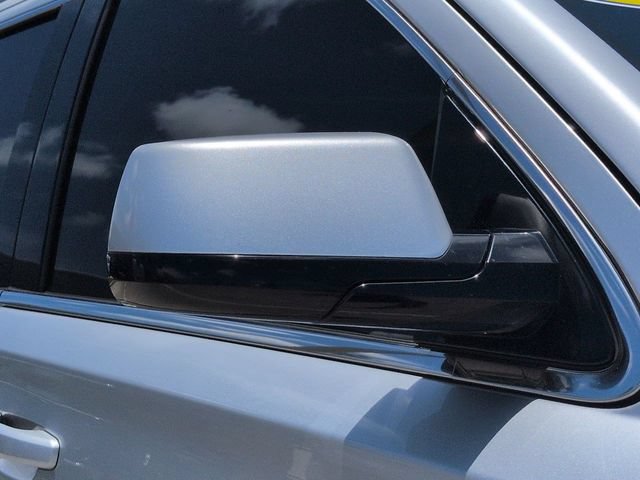 Used 2020 Chevrolet Suburban LT AWD/4WD image 10