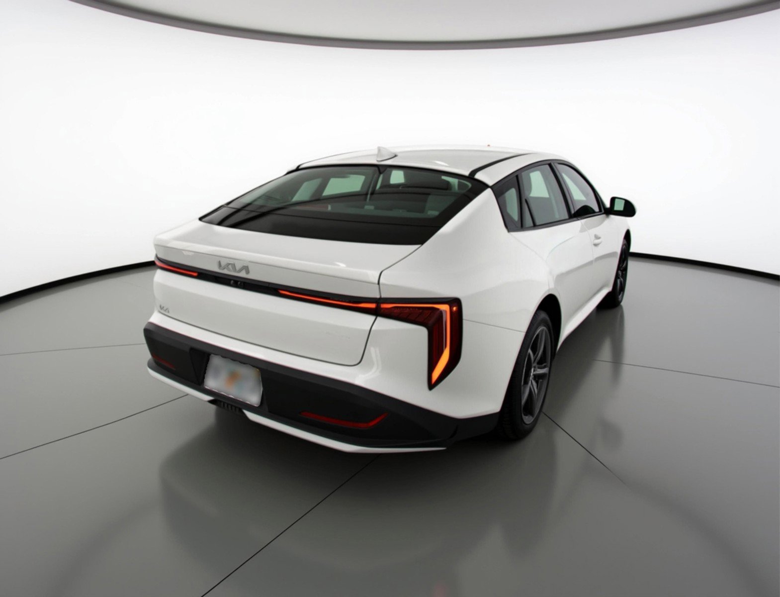 Used 2025 Kia K4 LXS image 9