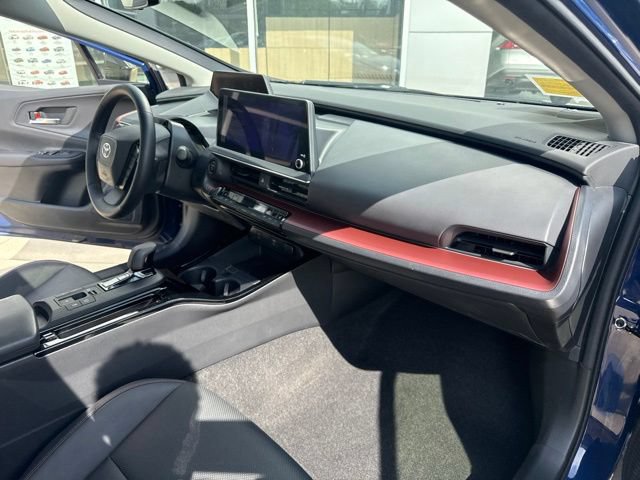 Used 2023 Toyota Prius Prime FWD image 31