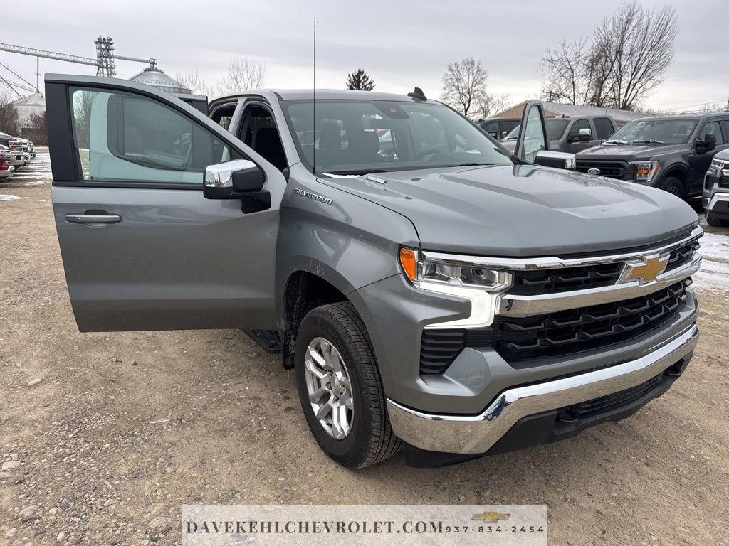 Used 2025 Chevrolet Silverado 1500 LT image 20