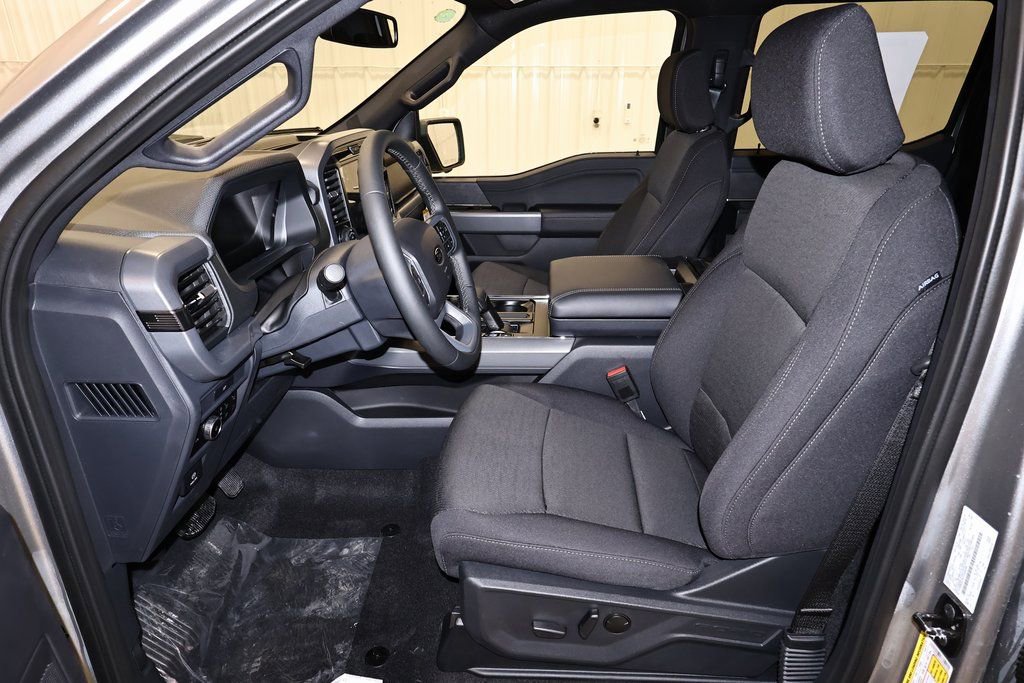 New 2026 Ford F150 XLT w/ Equipment Group 302A MID image 12