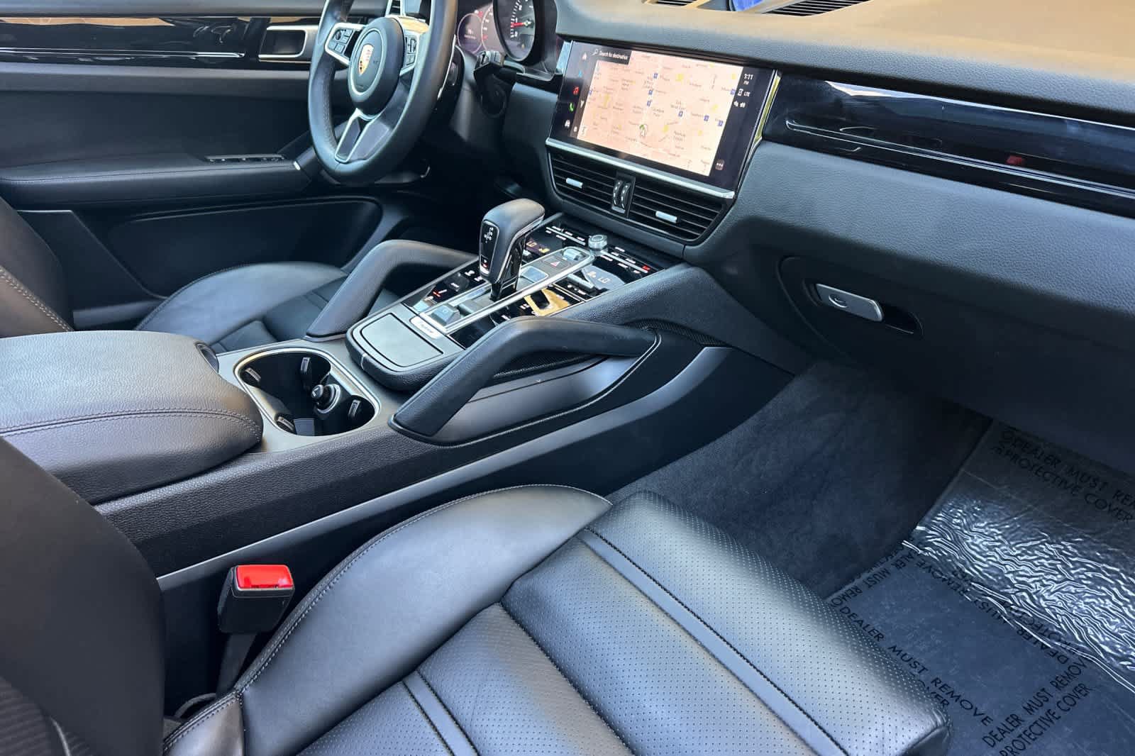 Used 2023 Porsche Cayenne Platinum Edition AWD/4WD image 15