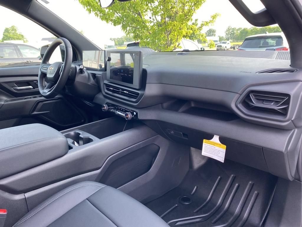 New 2024 Chevrolet Silverado EV W/T AWD/4WD image 20