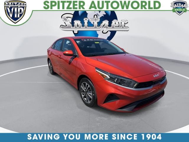 Certified 2023 Kia Forte LXS FWD image 2