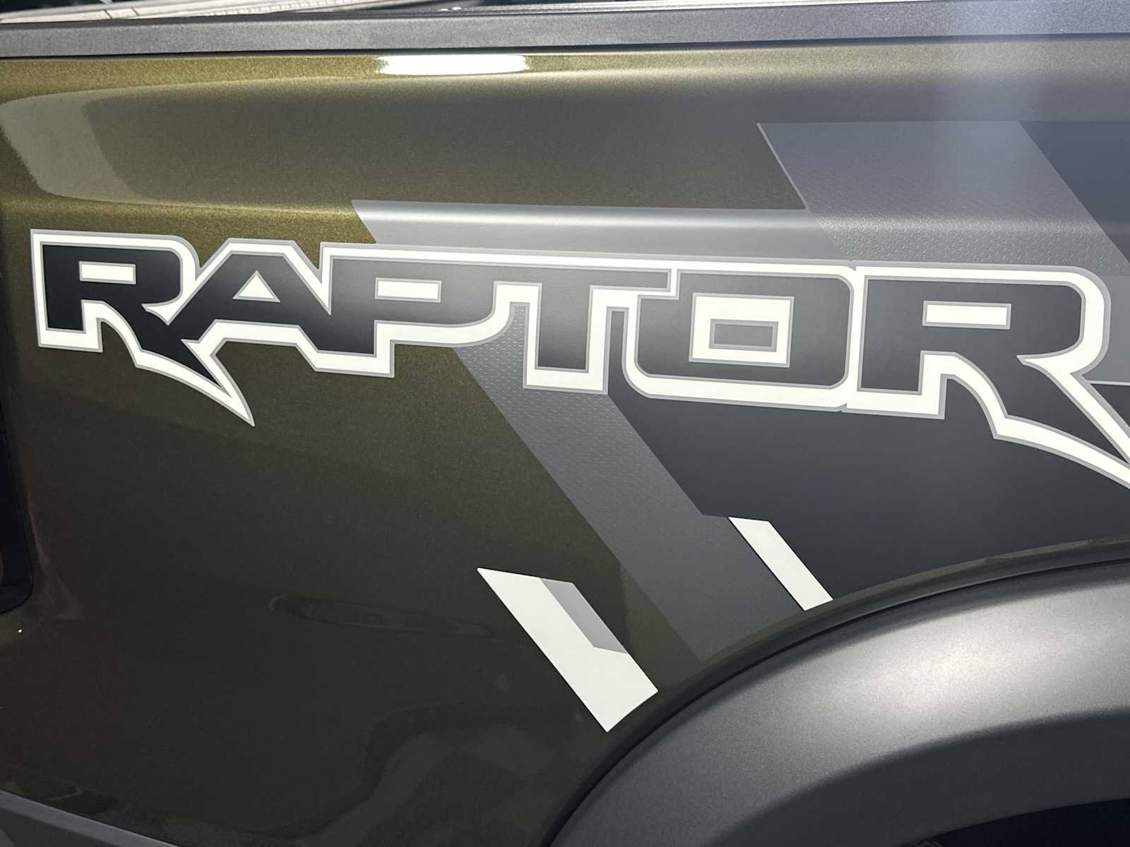 Used 2025 Ford Ranger Raptor AWD/4WD image 25