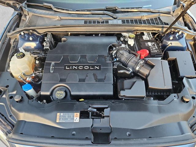 Used 2020 Lincoln Continental w/ Convenience Package FWD image 24