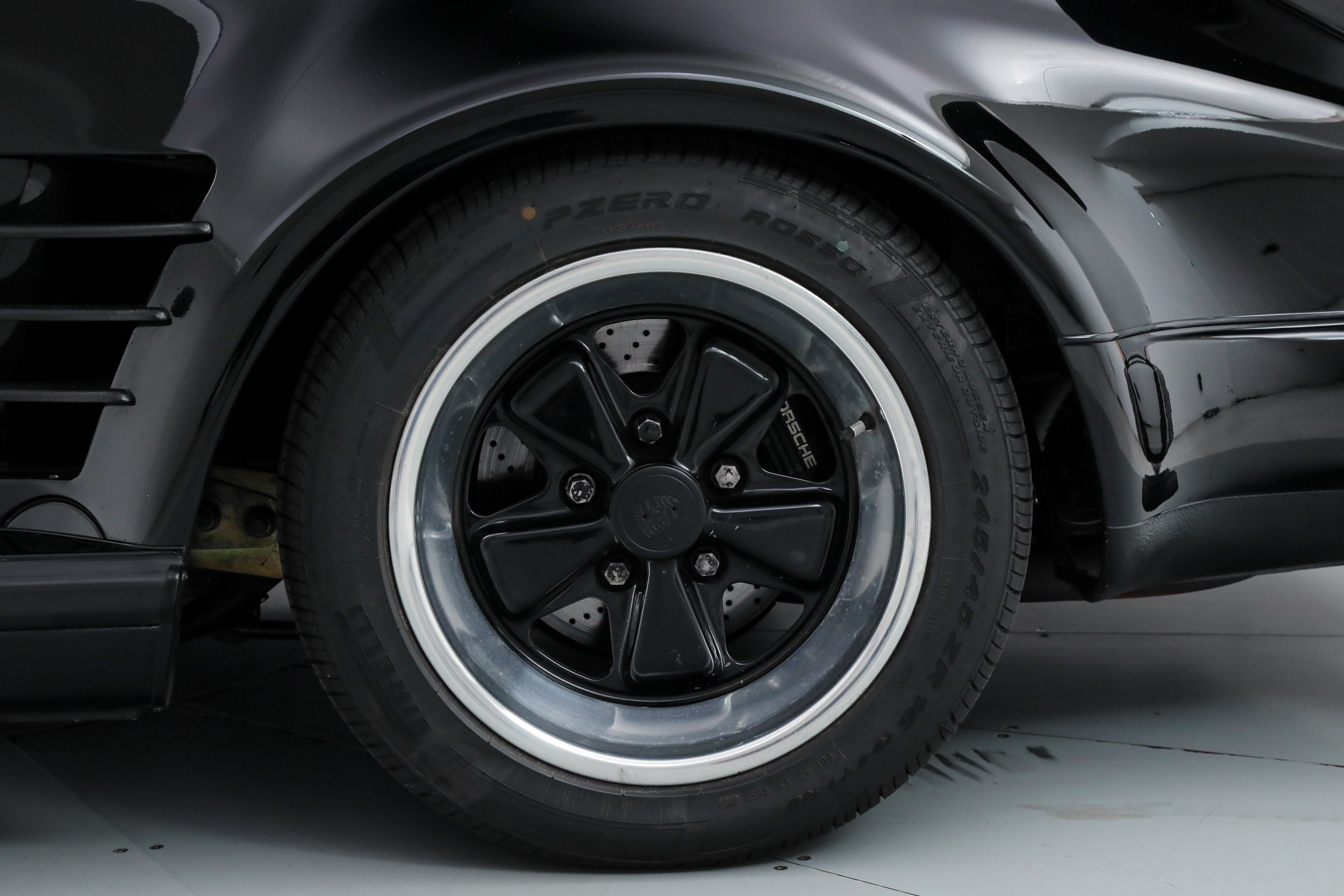 Used 1989 Porsche 911 Turbo Targa RWD image 61