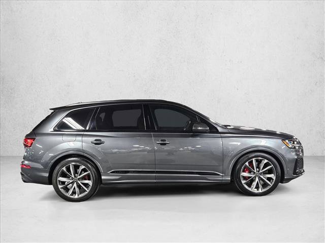 Used 2024 Audi SQ7 Prestige AWD/4WD image 4