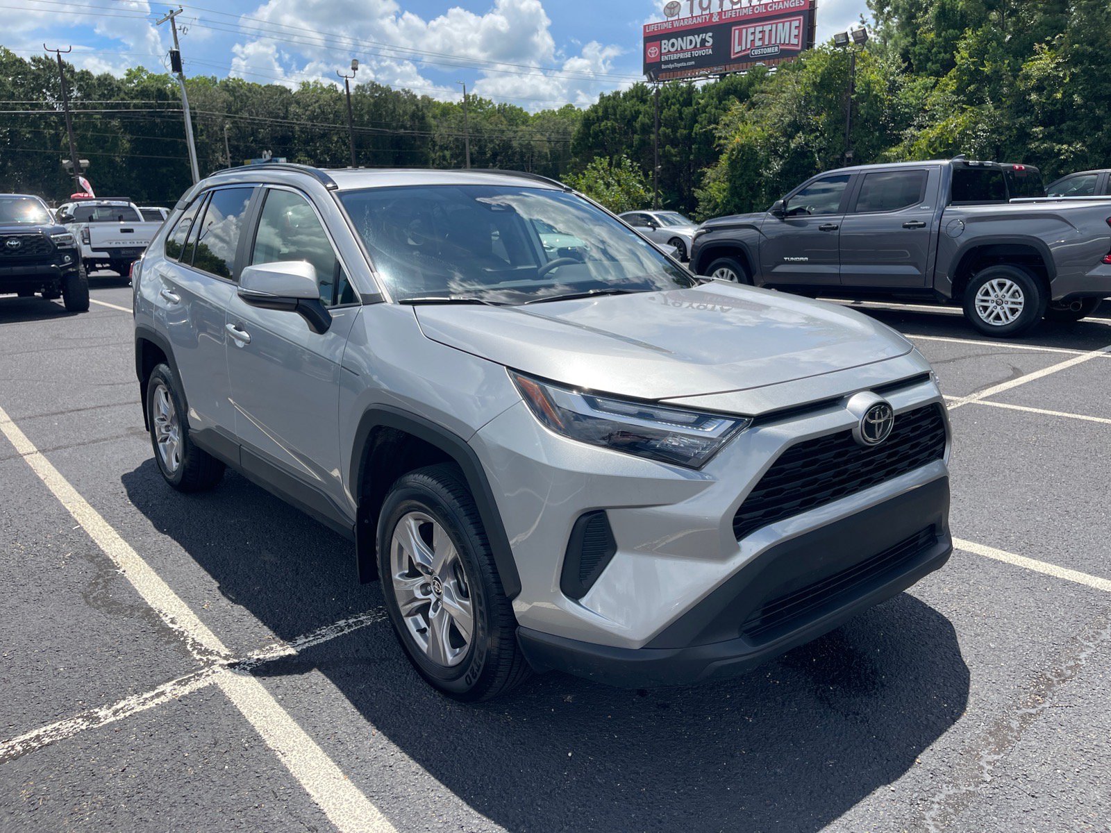 Used 2025 Toyota RAV4 XLE w/ Convenience Package