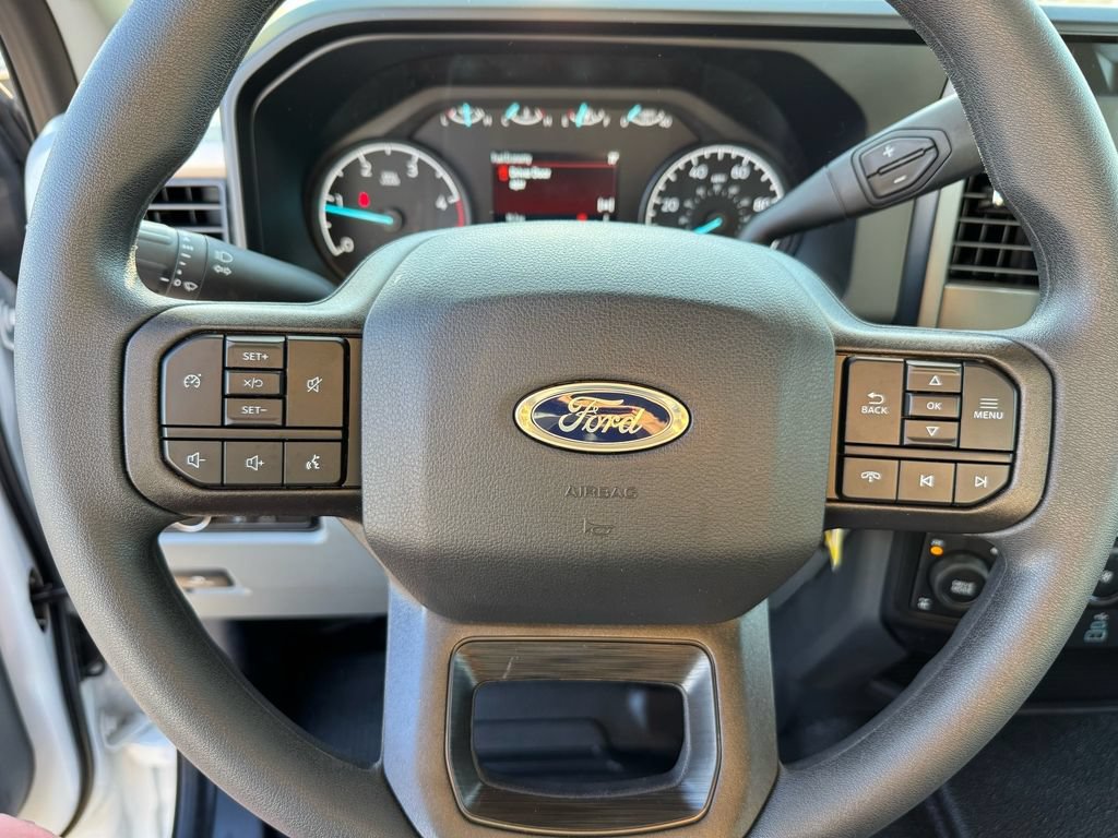 New 2026 Ford F350 XL w/ XL Chrome Package AWD/4WD image 14