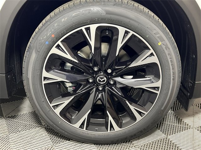 New 2026 MAZDA CX-90 Plug-In Hybrid w/ Premium Plus image 18