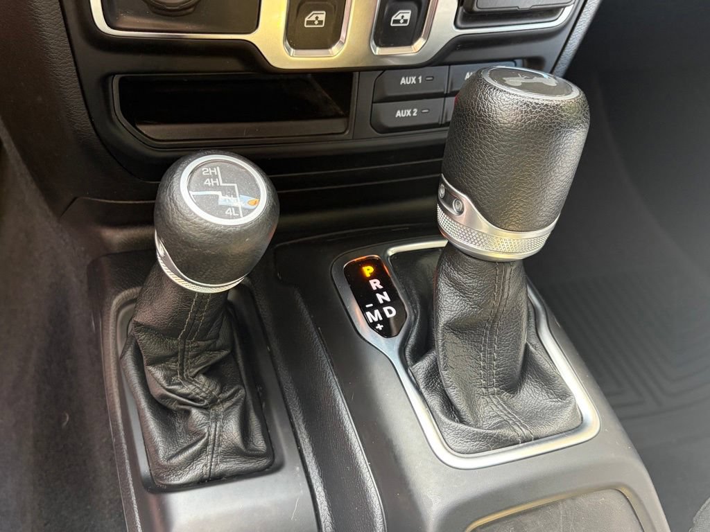 Used 2021 Jeep Wrangler Sport AWD/4WD image 14