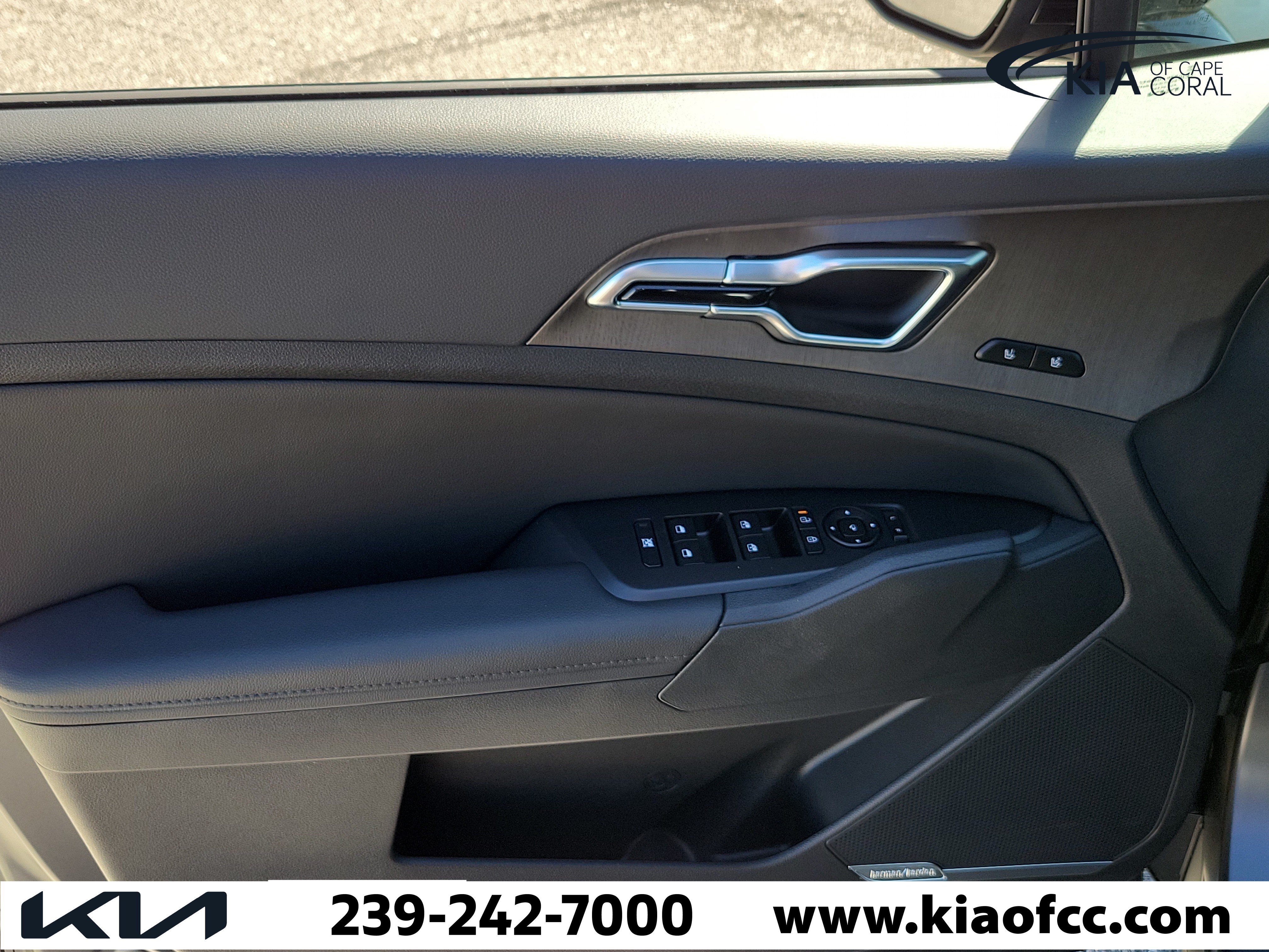 New 2027 Kia Sportage X-Line w/ X-Line Technology Package AWD/4WD image 24