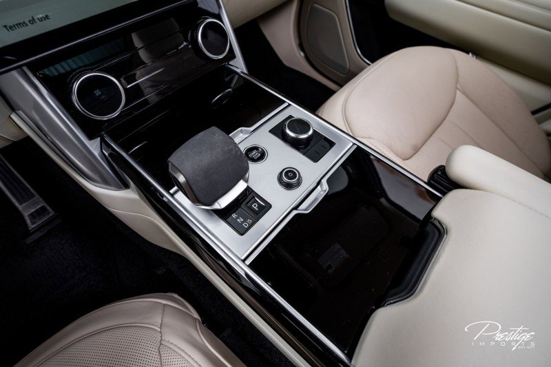 Used 2023 Land Rover Range Rover SE image 26