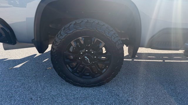 Certified 2025 Chevrolet Silverado 2500 LTZ w/ LTZ Plus Package image 9