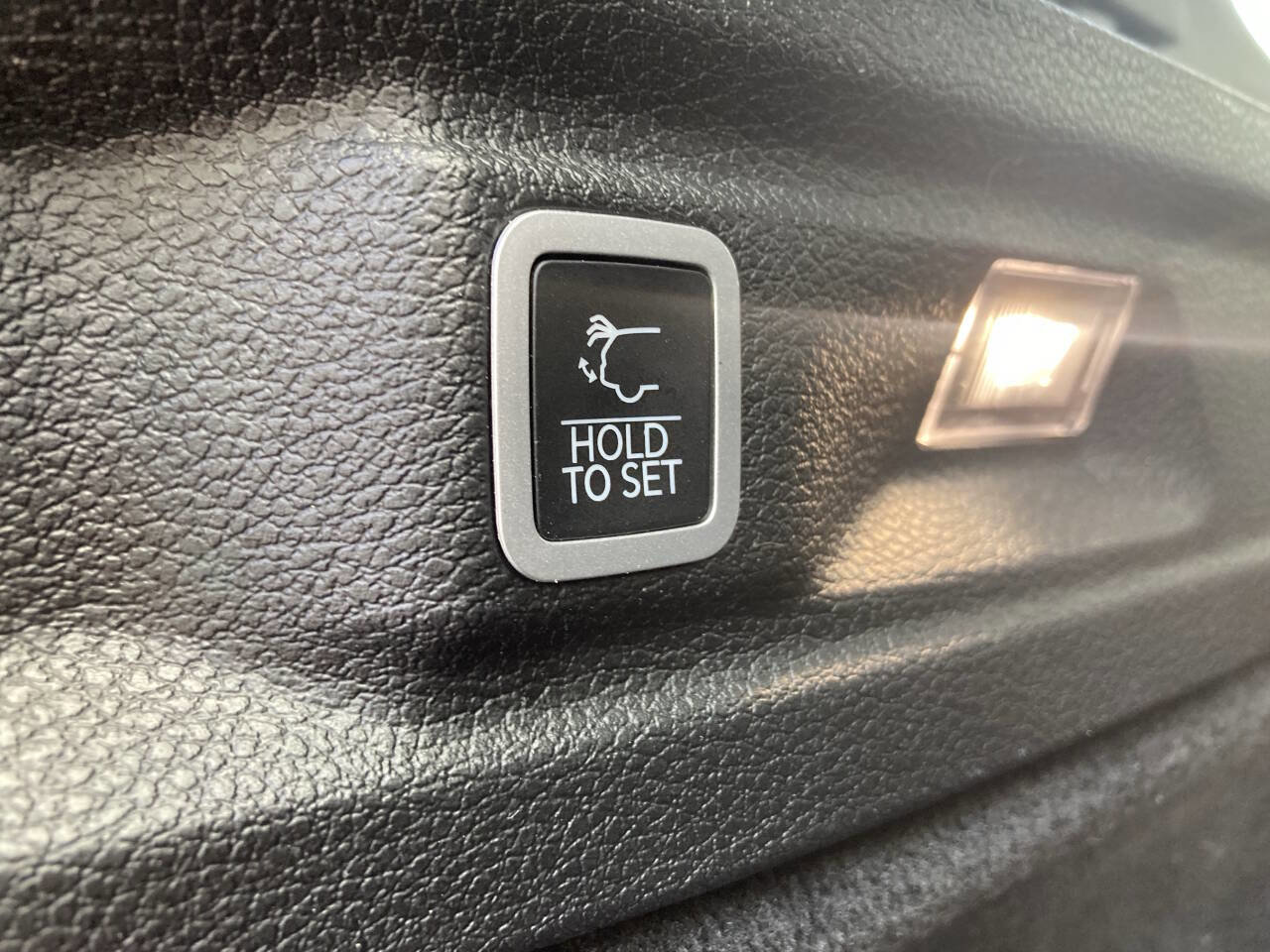 Used 2023 Jeep Grand Cherokee L Summit w/ Advanced Protech Group IV image 54