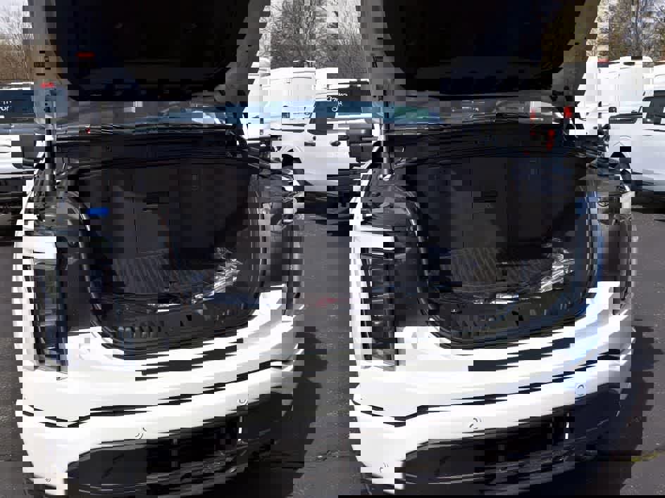 New 2025 Ford F150 Lightning Flash image 12