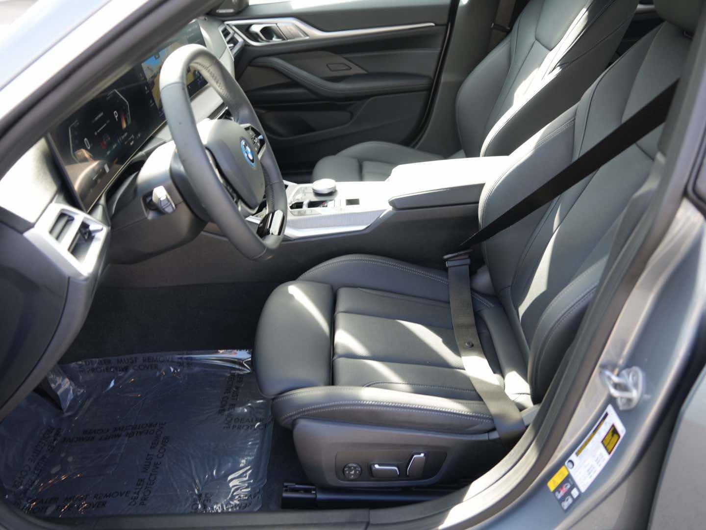Certified 2025 BMW i4 xDrive40i w/ Premium Package image 10