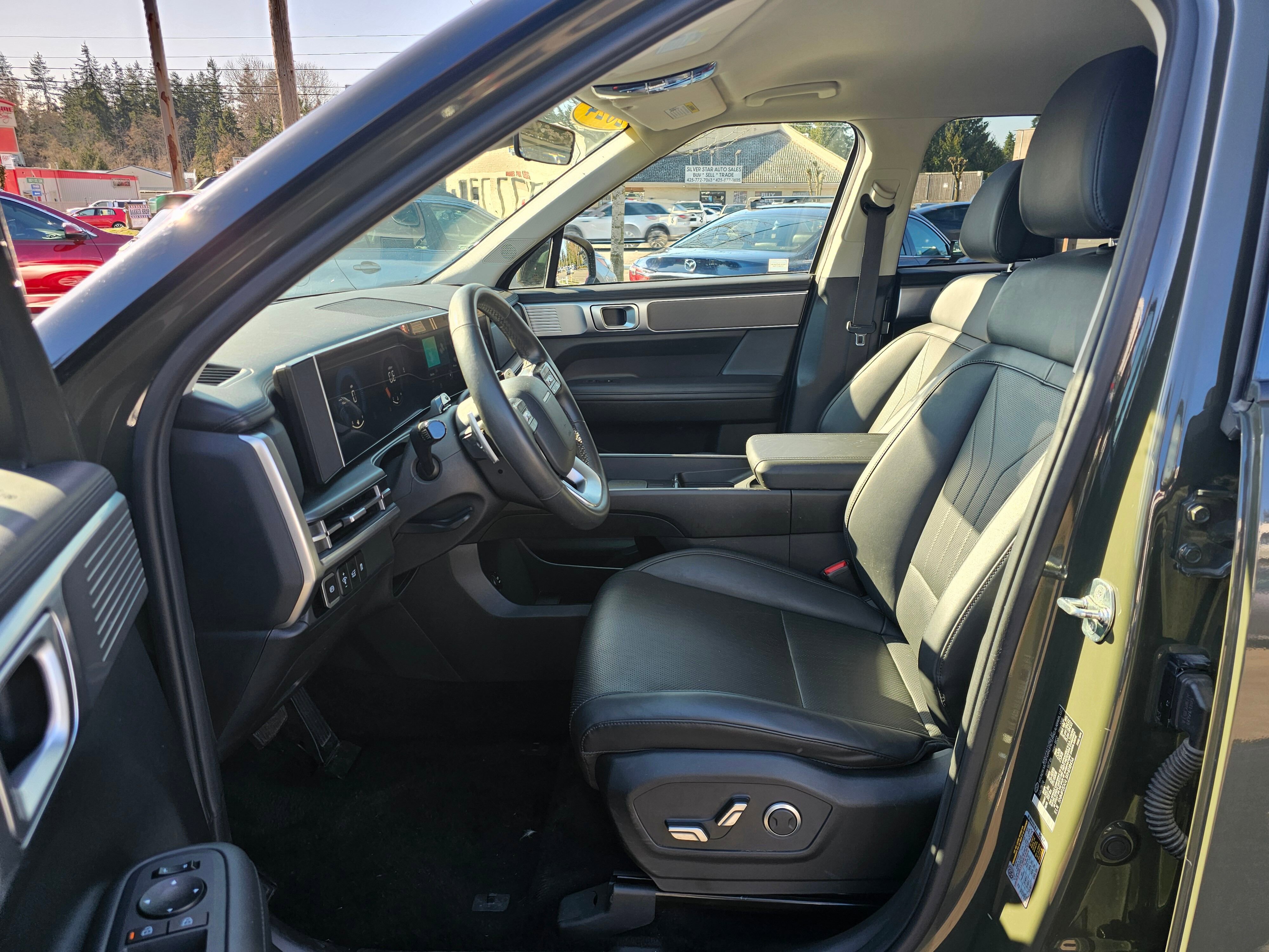 Used 2024 Hyundai Santa Fe SEL image 21