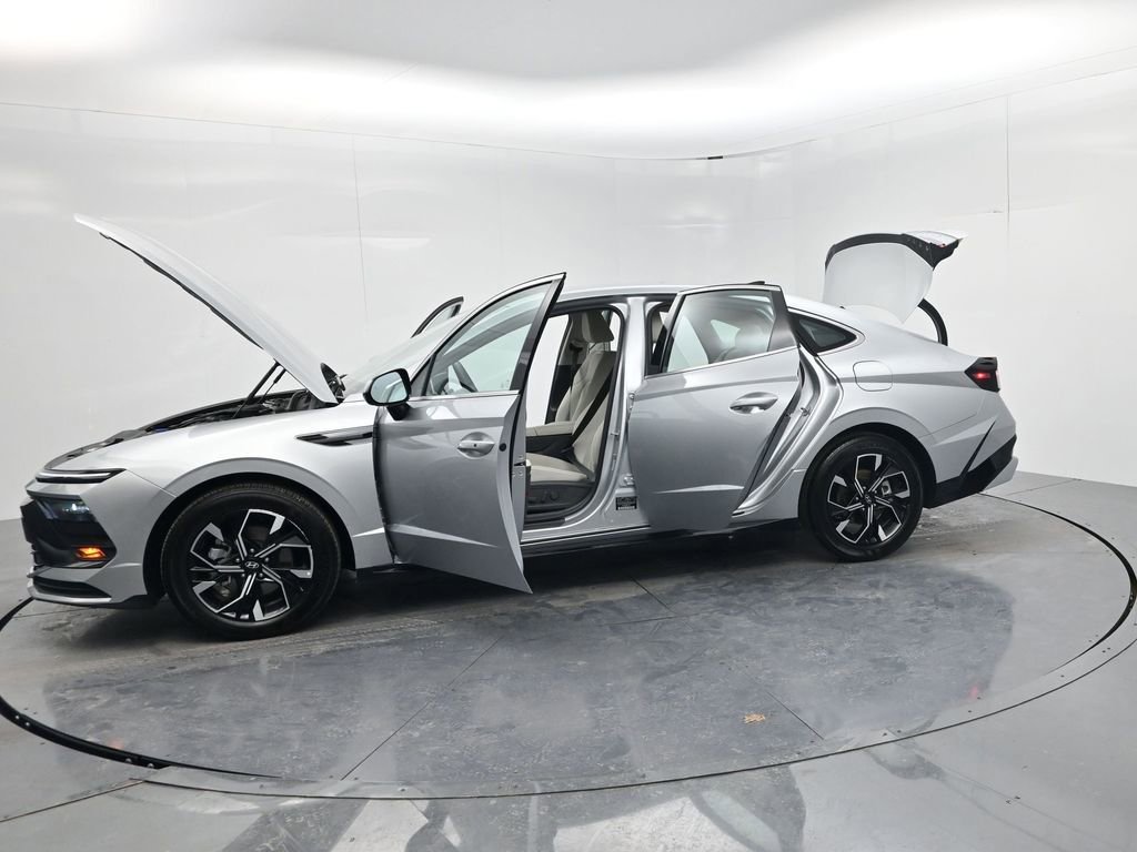 Used 2025 Hyundai Sonata SEL image 54