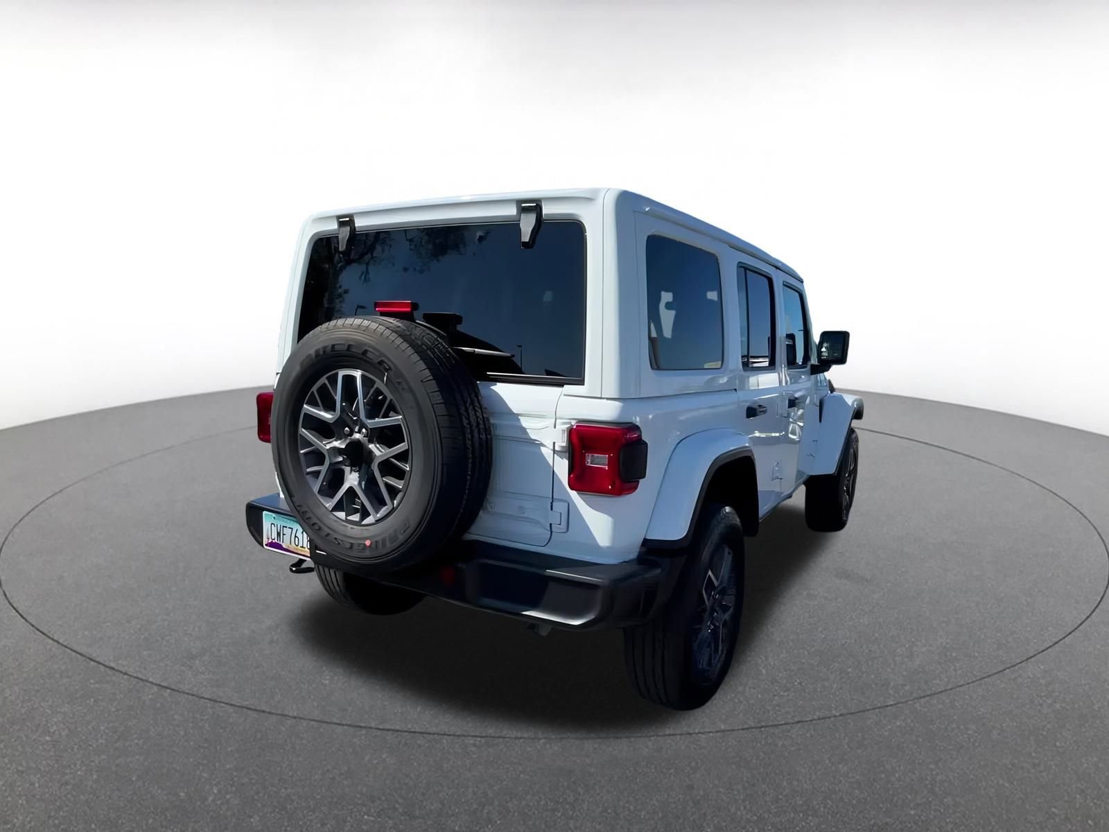 Used 2025 Jeep Wrangler Sahara image 15