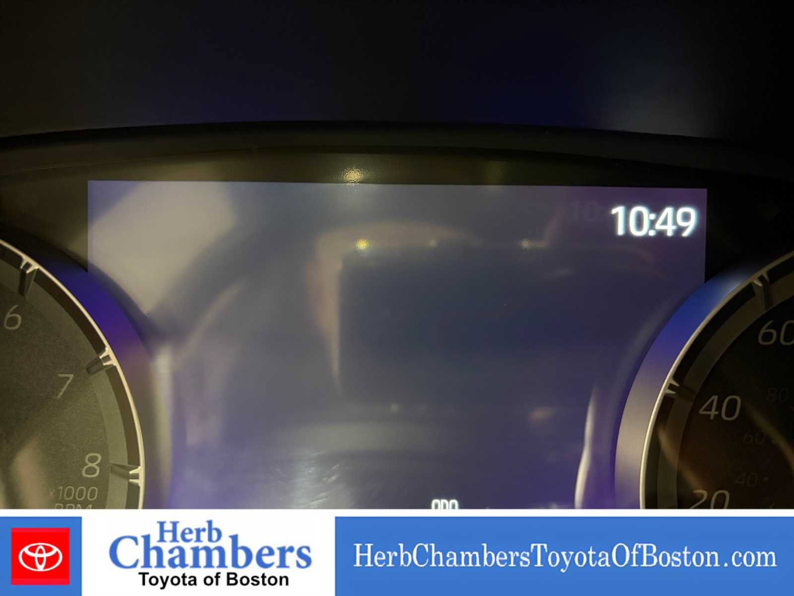 Used 2024 Toyota Highlander XLE AWD/4WD image 5