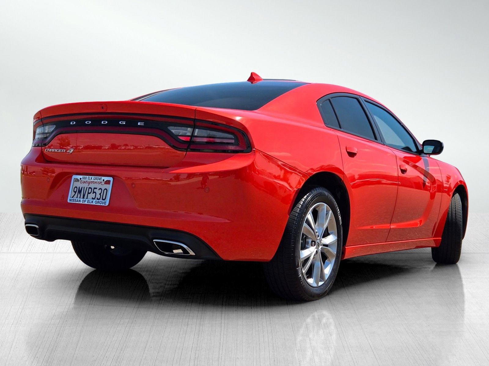 Used 2023 Dodge Charger SXT w/ Blacktop Special Edition AWD/4WD image 4