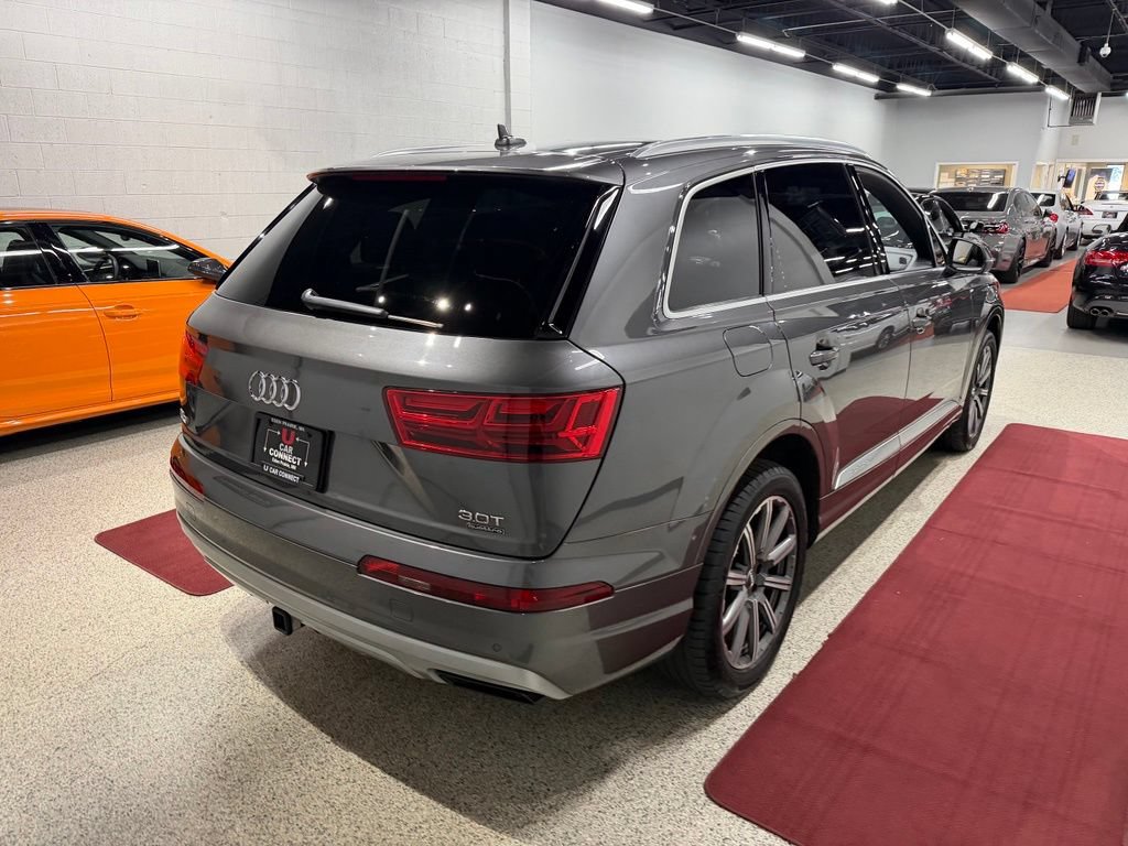 Used 2018 Audi Q7 3.0T Prestige AWD/4WD image 13
