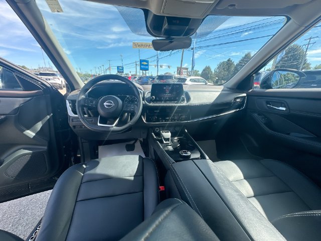 Used 2023 Nissan Rogue SL AWD/4WD image 25