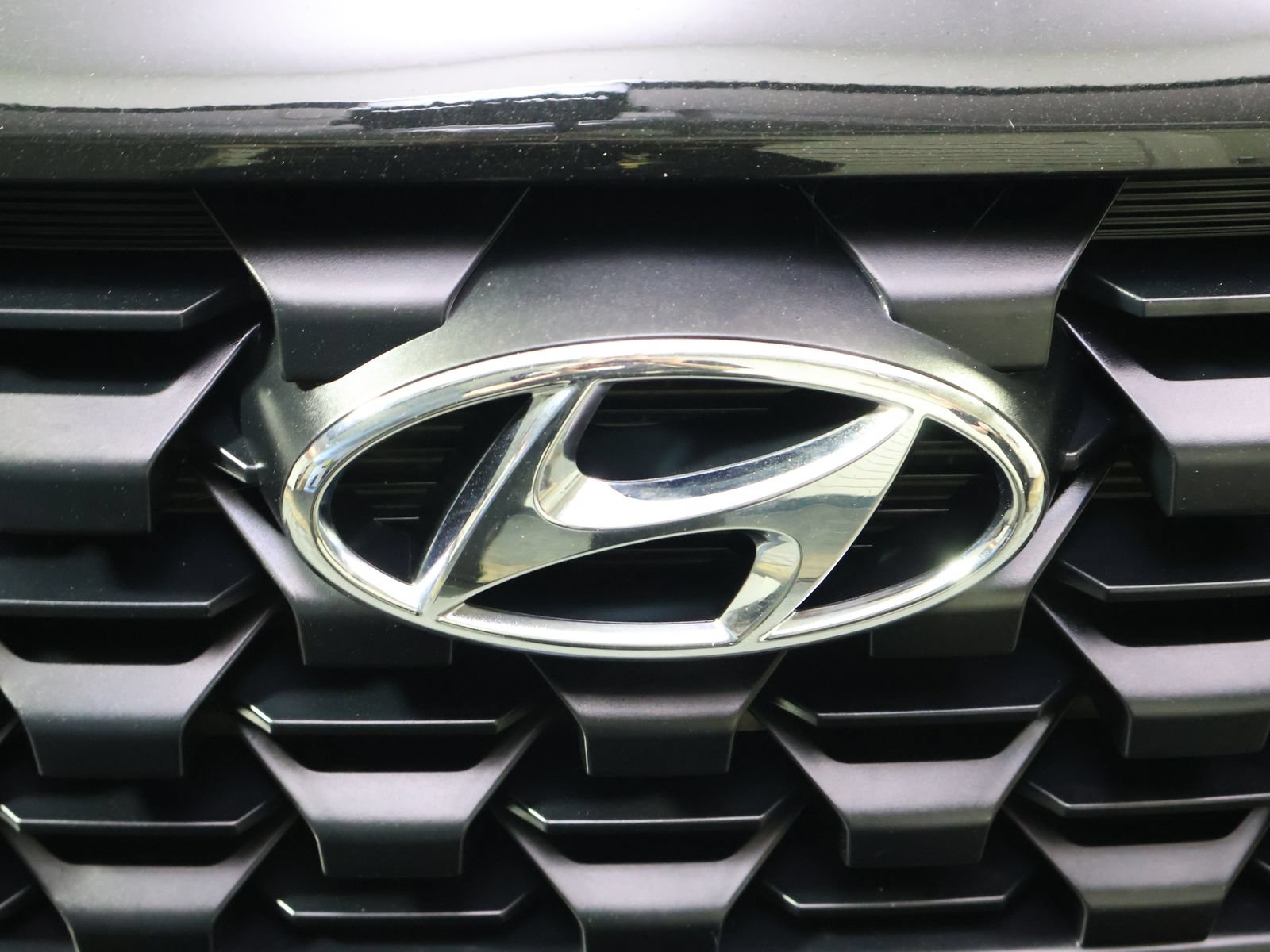 Used 2023 Hyundai Santa Fe XRT w/ Cargo Package AWD/4WD image 16