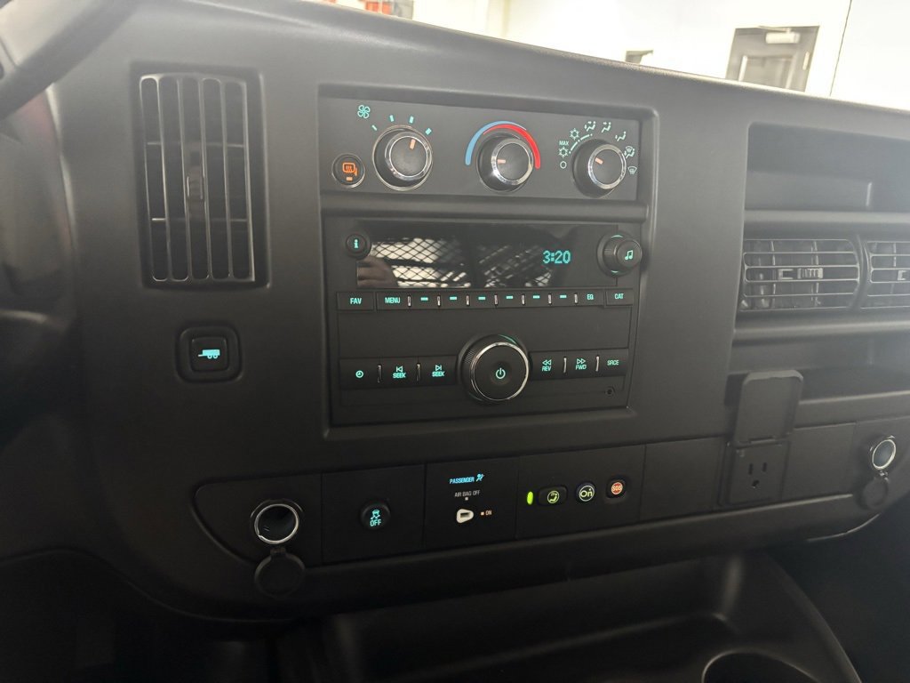New 2025 Chevrolet Express 2500 w/ Driver Convenience Package image 31