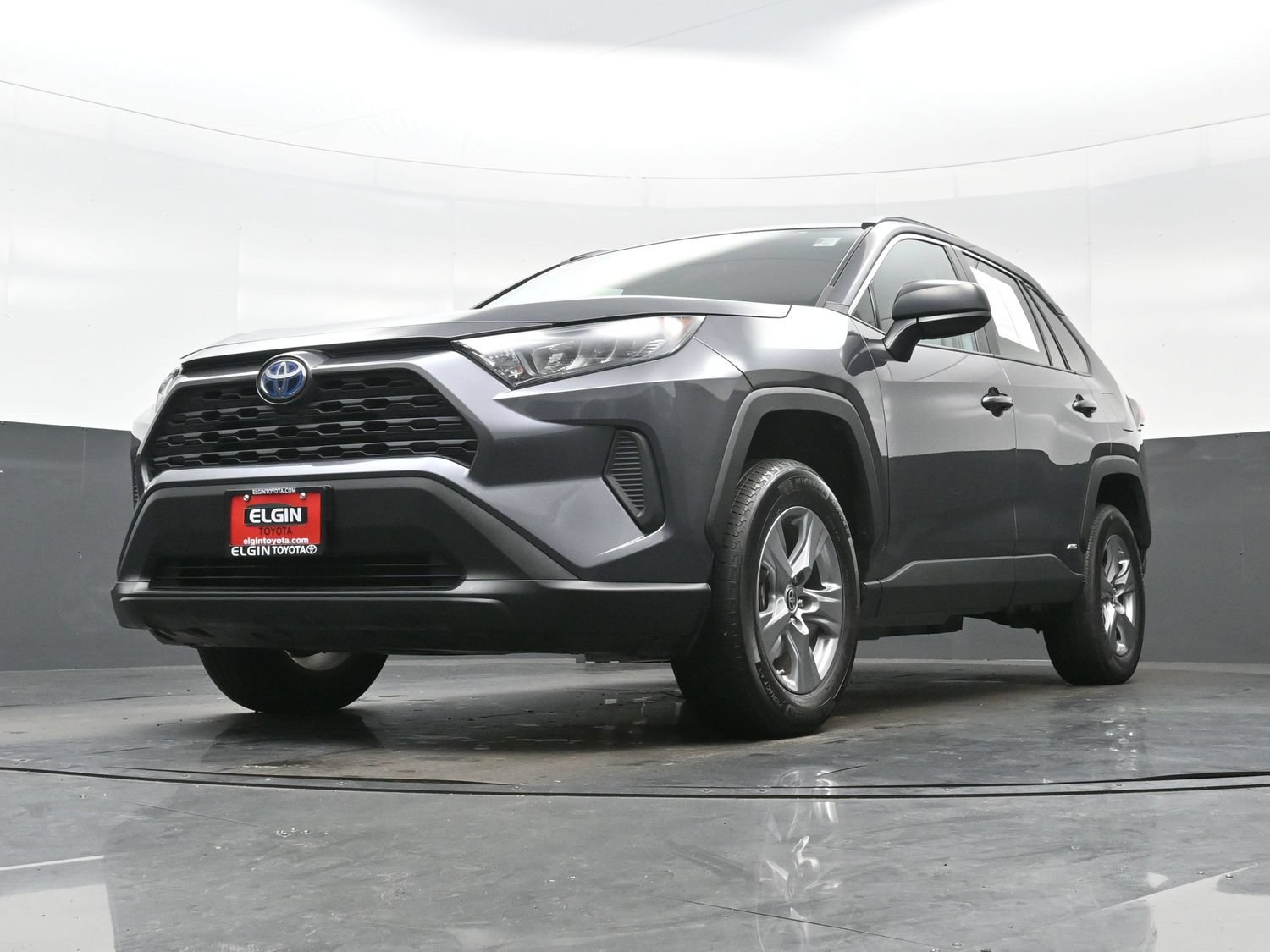 Used 2022 Toyota RAV4 LE AWD/4WD image 26