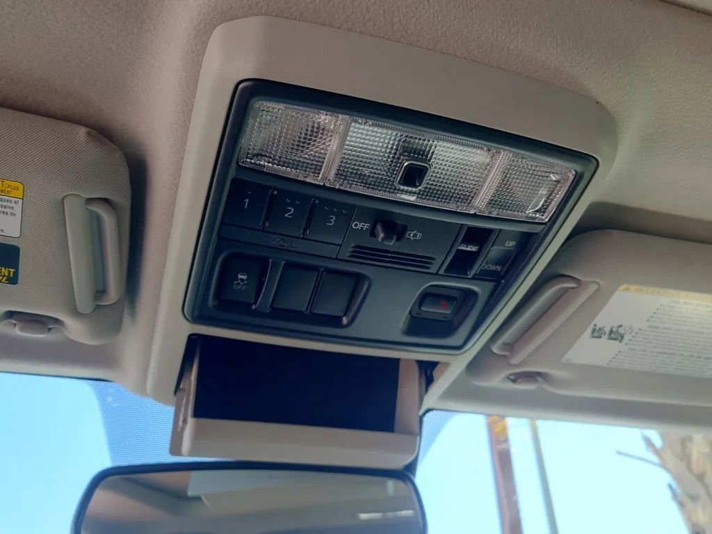 Used 2022 Toyota 4Runner SR5 Premium image 24