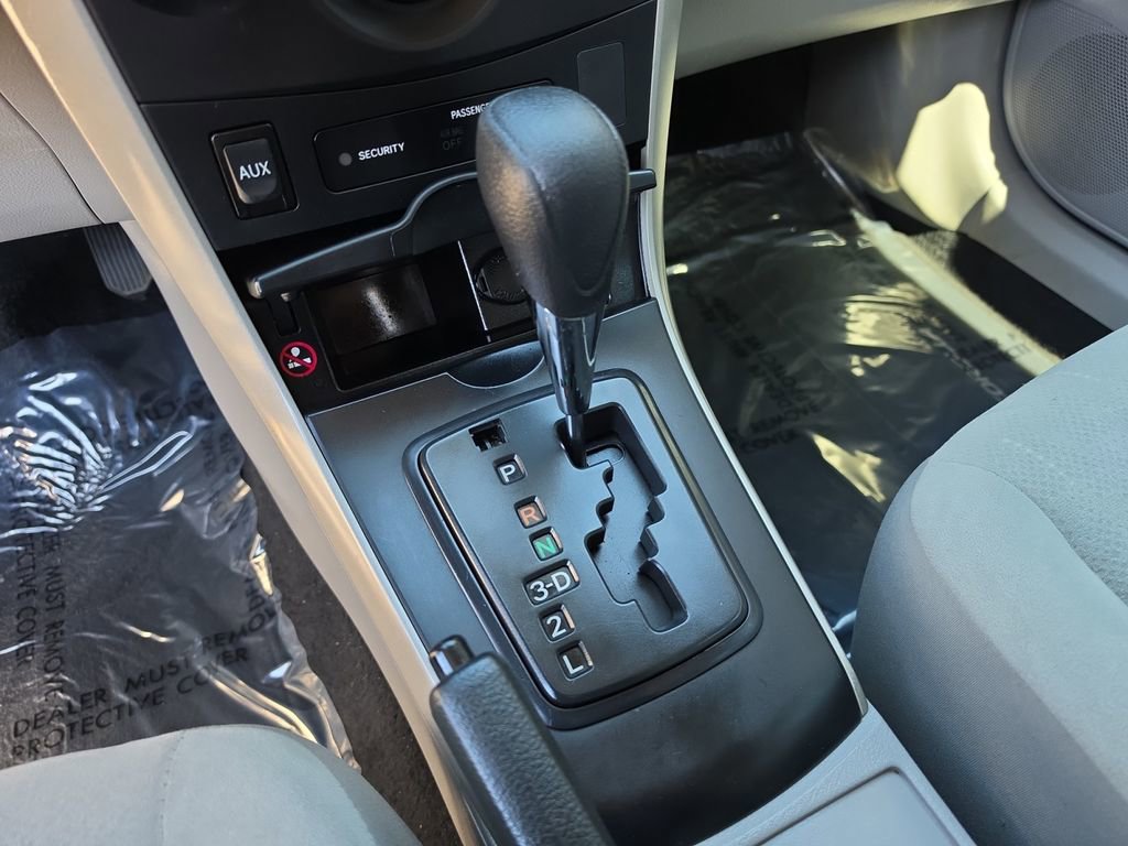 Used 2013 Toyota Corolla L FWD image 16