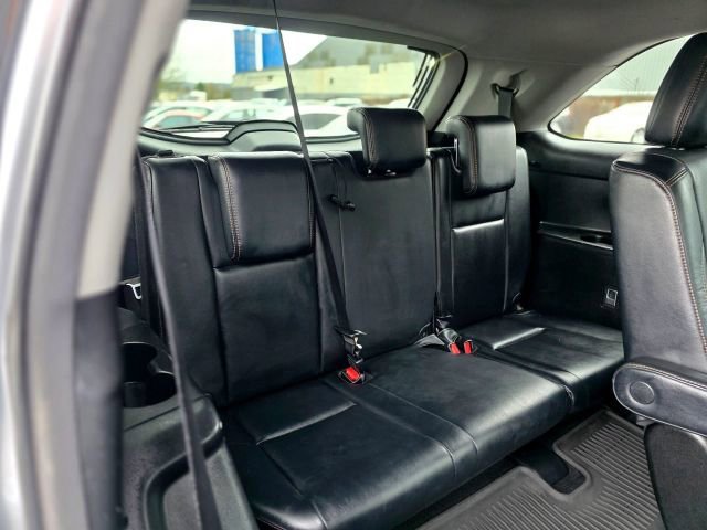 Used 2016 Toyota Highlander Limited Platinum image 34