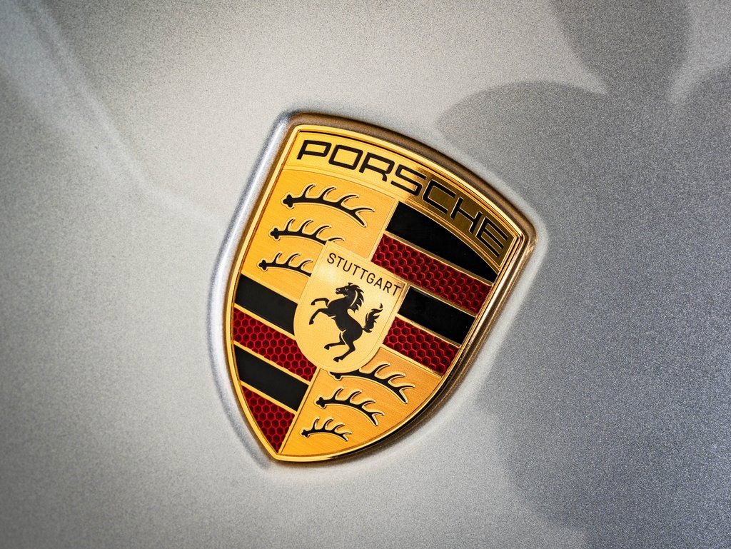 Certified 2025 Porsche 911 Carrera 4 GTS image 17