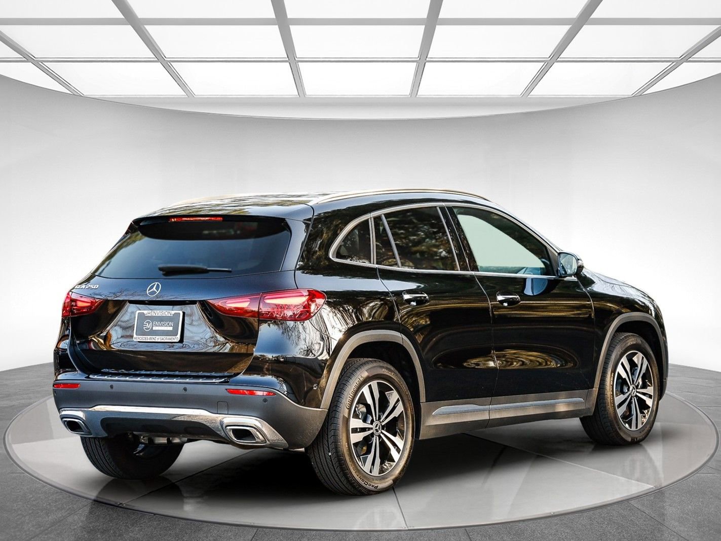 Certified 2025 Mercedes-Benz GLA 250 image 4