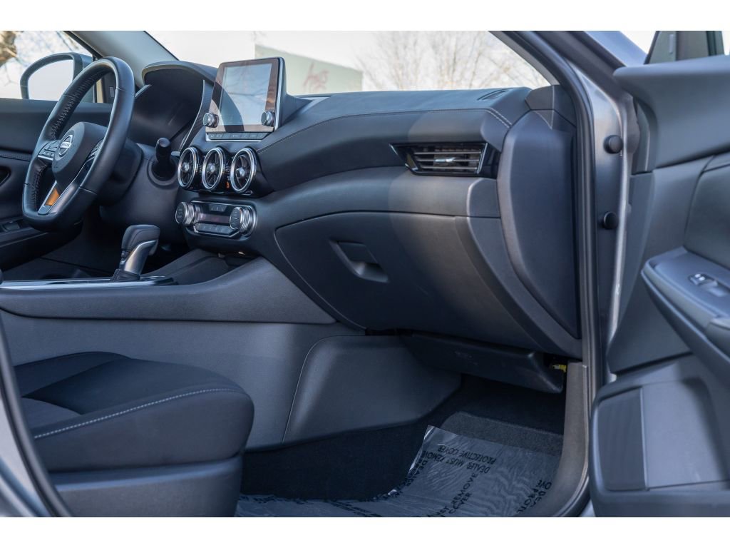 Used 2023 Nissan Sentra SV w/ All-Weather Package image 10