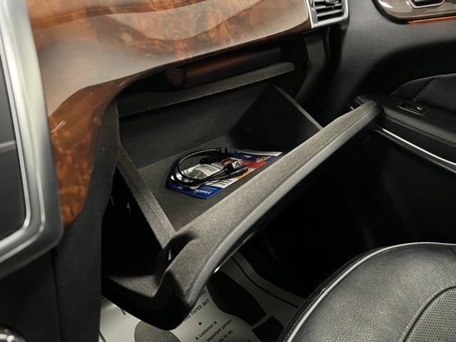 Used 2014 Mercedes-Benz GL 550 4MATIC image 43