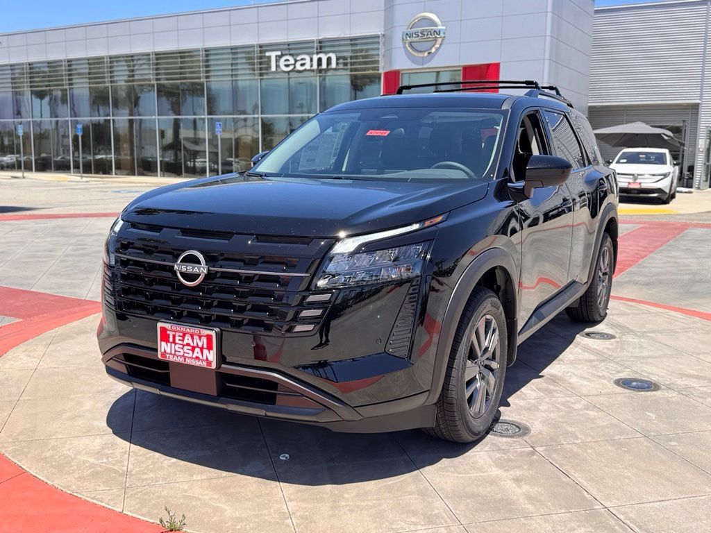 New 2026 Nissan Pathfinder SV w/ Cargo Package FWD image 4