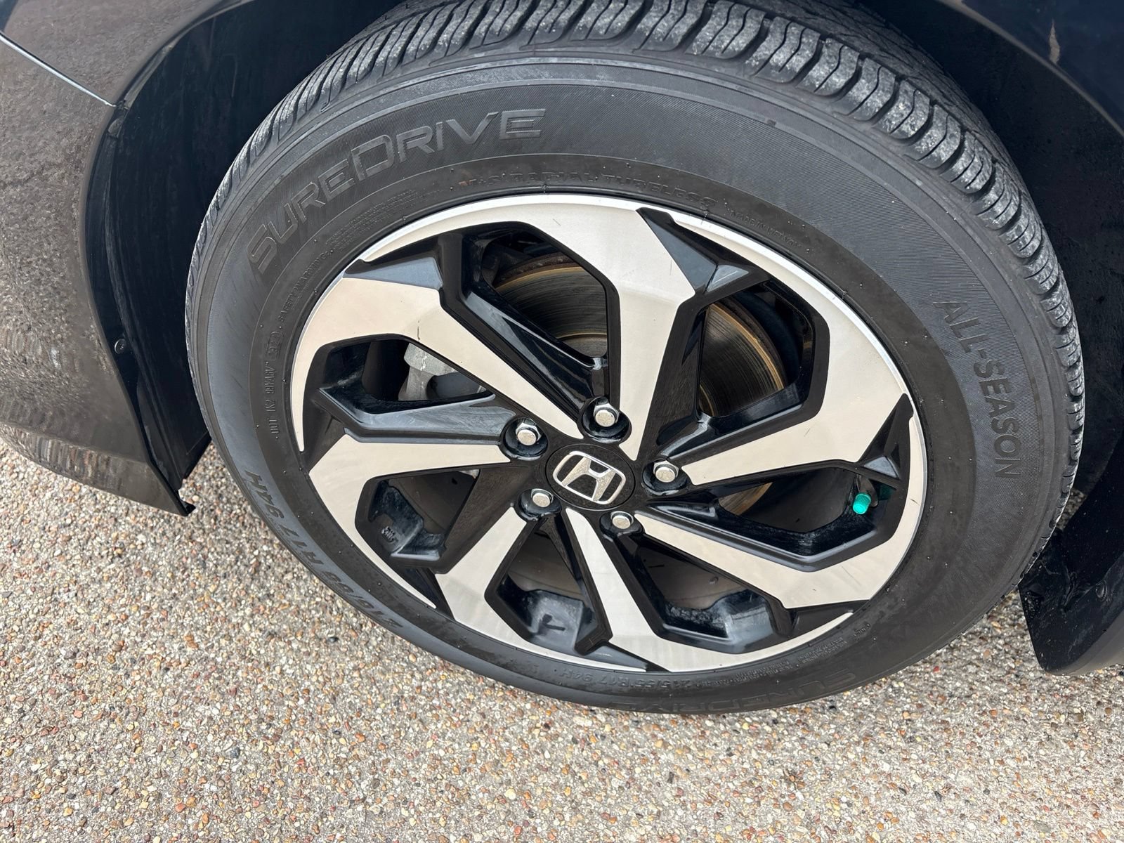 Used 2017 Honda Accord EX-L image 36