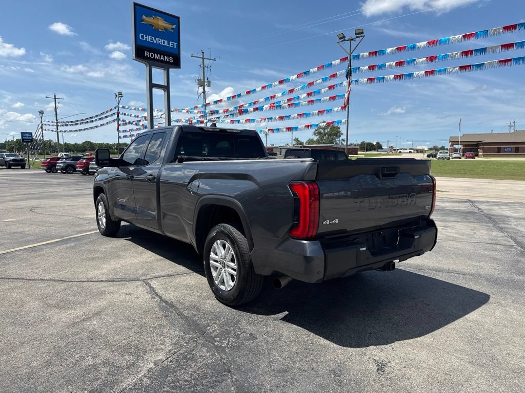 Used 2023 Toyota Tundra SR5 w/ SR5 Premium Package AWD/4WD image 9