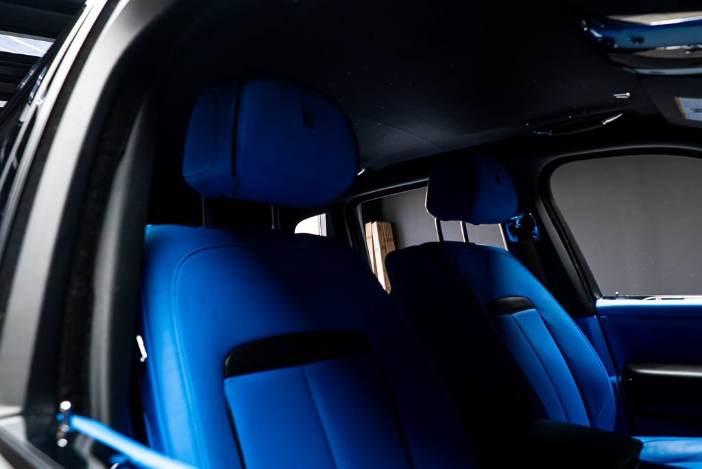 Used 2022 Rolls-Royce Cullinan w/ Cullinan Package AWD/4WD image 40
