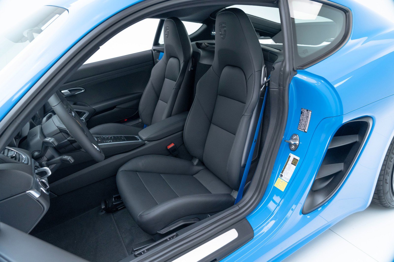 New 2025 Porsche 718 Cayman image 5