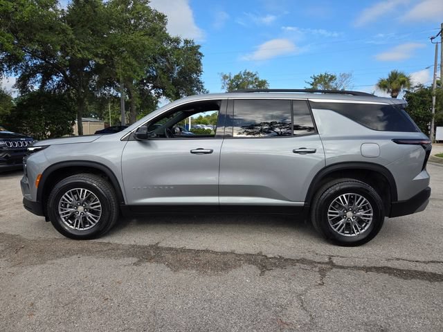 Used 2025 Chevrolet Traverse LT AWD/4WD image 4