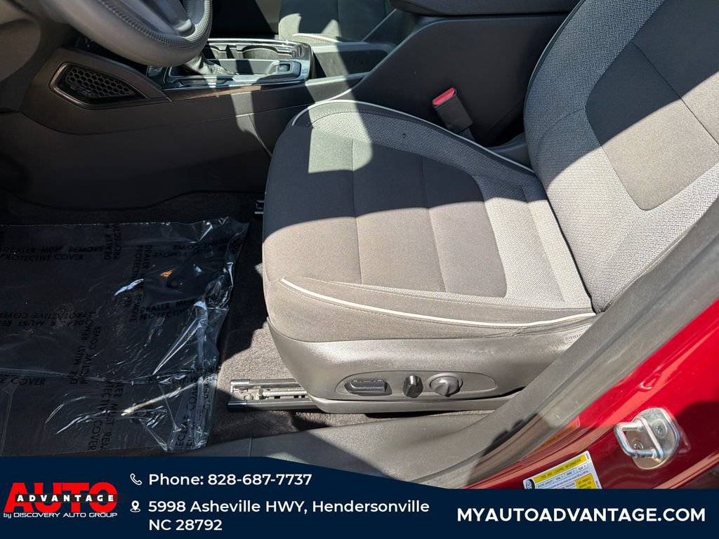 Used 2021 Chevrolet TrailBlazer LT w/ Convenience Package FWD image 11