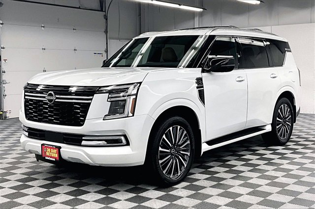 New 2025 Nissan Armada Platinum Reserve image 2