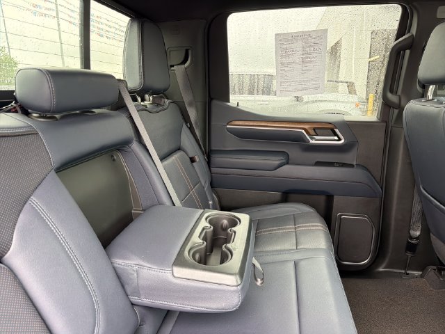 Used 2022 Chevrolet Silverado 1500 High Country w/ Z71 Off-Road Package AWD/4WD image 35