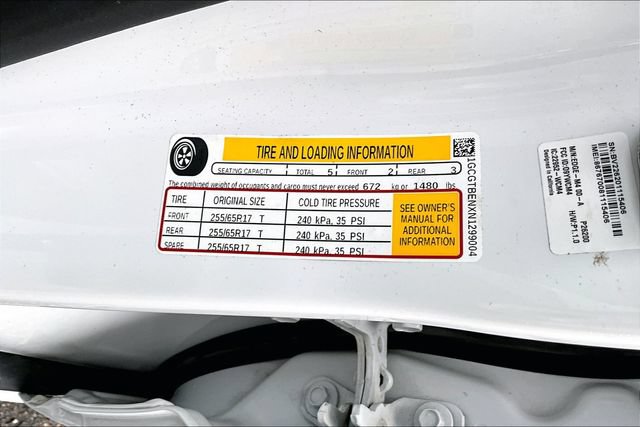 Used 2022 Chevrolet Colorado W/T w/ WT Convenience Package AWD/4WD image 35
